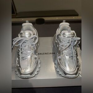 Balenciaga Track Sneaker Size 40(7)